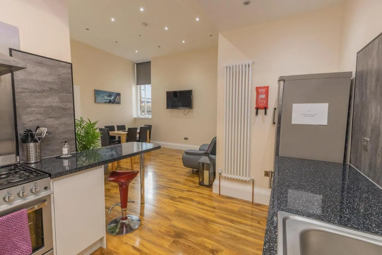 New 3-Bedroom Apartment Close To City Centre Edinburgh