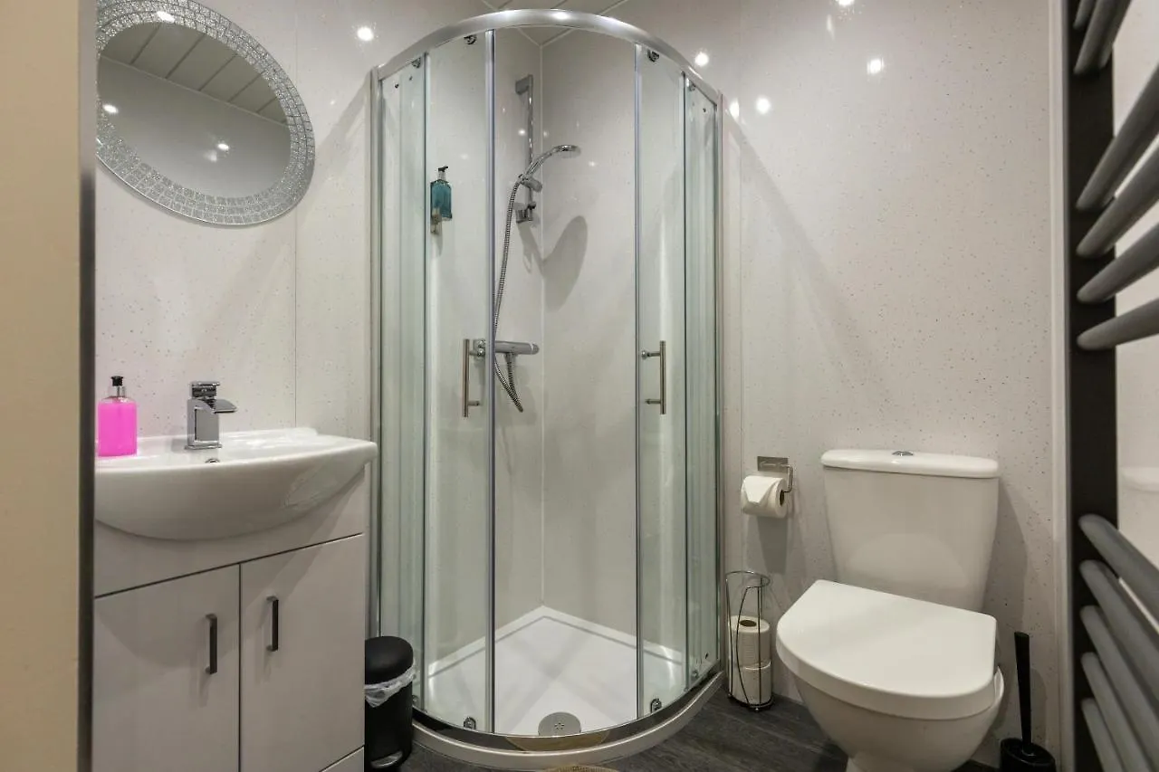 New 3-Bedroom Apartment Close To City Centre Edinburgh